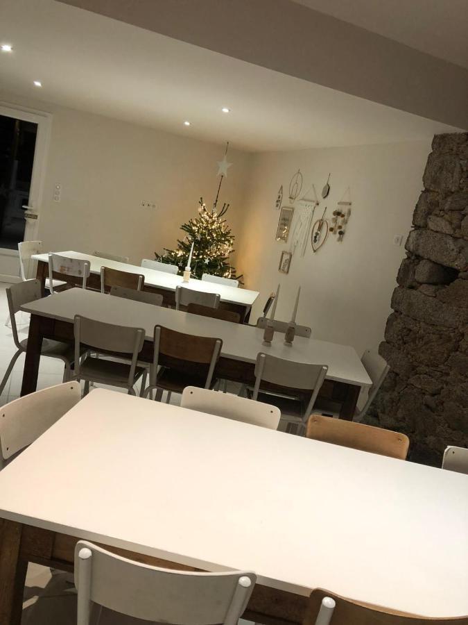 Le Petit Monty Gite Cote Jardin Saint-Malo-du-Bois Экстерьер фото
